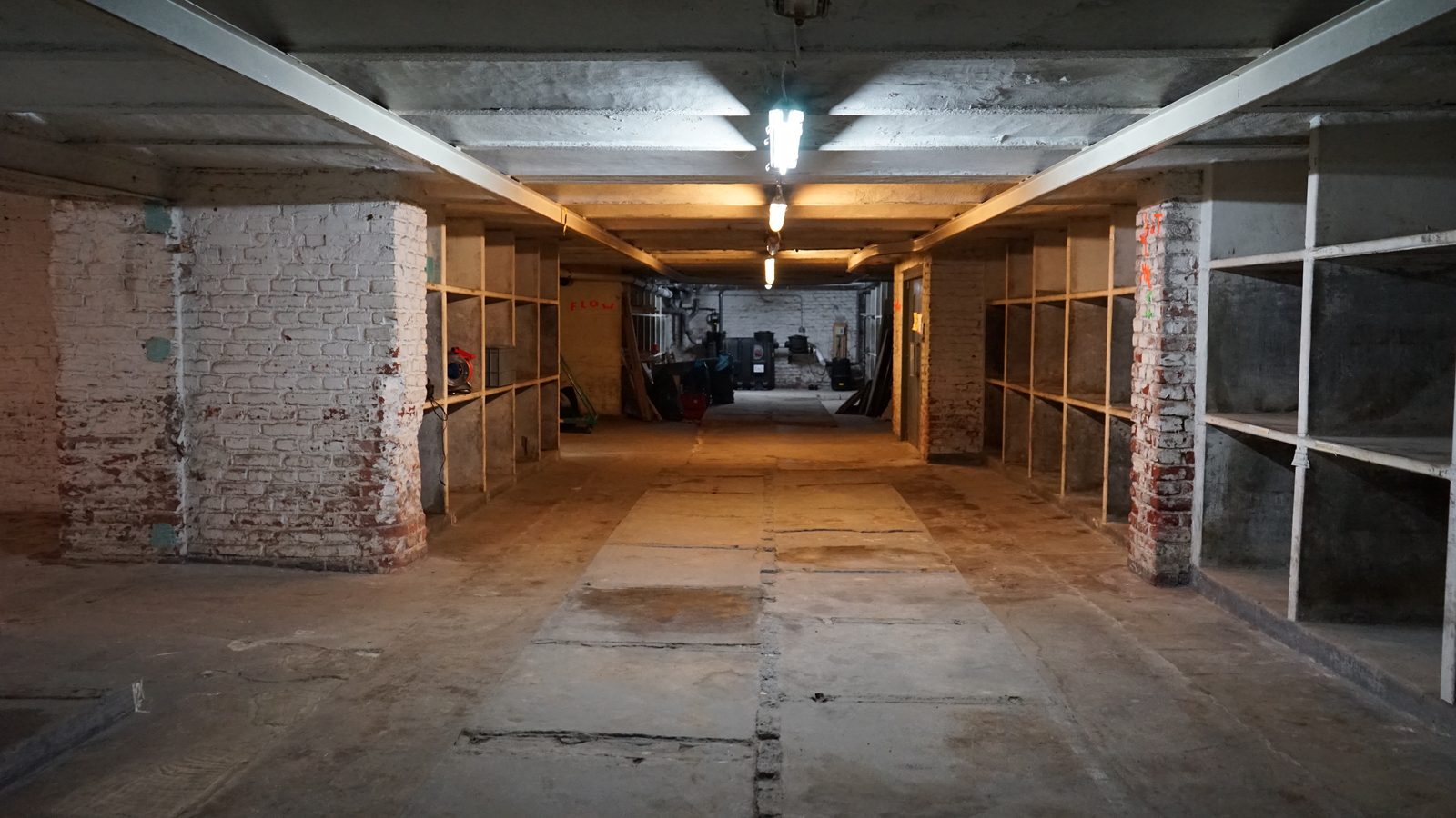 Neuer Standort Plankgasse 42 in Köln — 740 m², zwei Kellergeschosse, Lastenaufzug